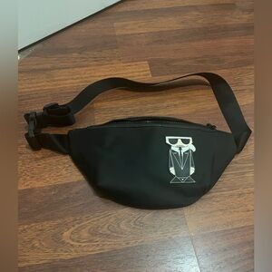 NWOT Karl Lagerfeld Black Nylon Belt Bag